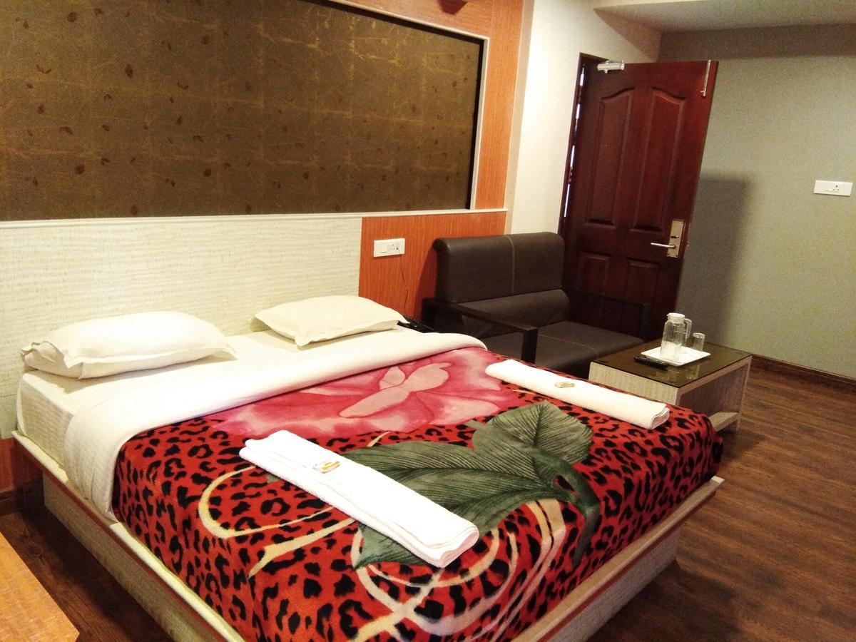 Sarkar Palace Ooty Kültér fotó